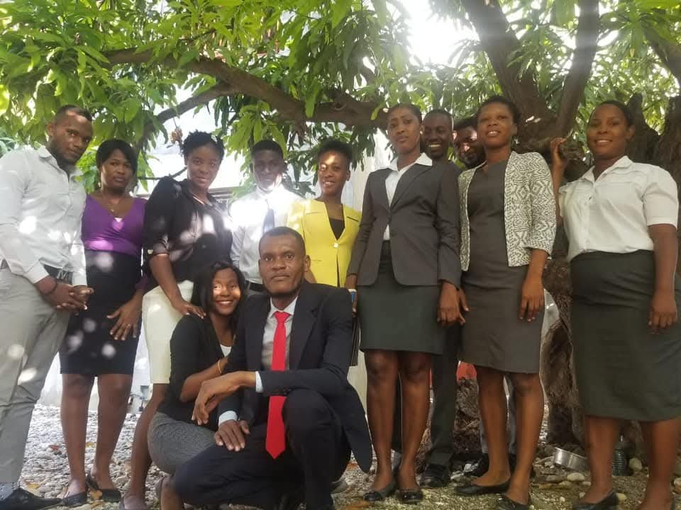 Les enseignants de Patti's School 