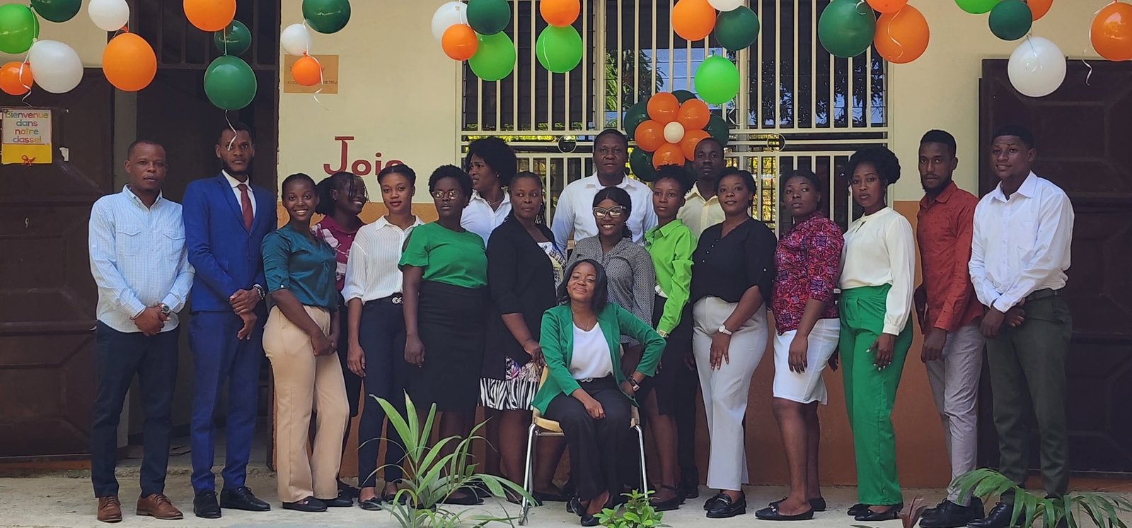 Les enseignants de Patti's School 